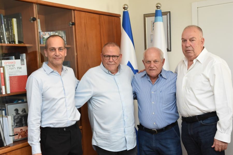 لقاء عمل بين وزير السياحة ورئيس الهستدروت والقطاع التجاري واتحاد الفنادق